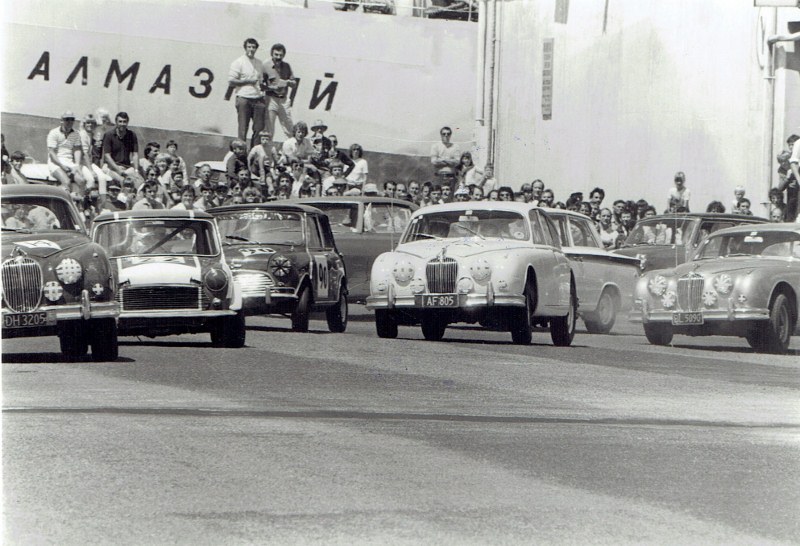 Name:  Dunedin Festival 1984 Minis and Jaguars ODT photo CCI23092015_0003 (800x546).jpg
Views: 5907
Size:  142.1 KB