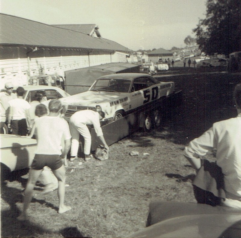 Name:  Pukekohe Jan 1968 #5 Ford Galaxie -unloading v2 CCI15102015_0002 (2) (800x790).jpg
Views: 3768
Size:  163.5 KB