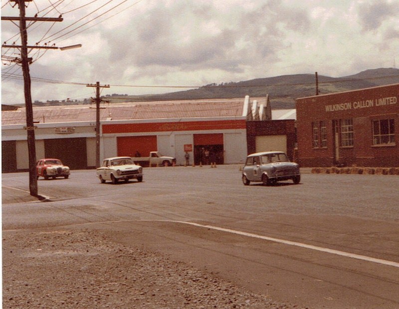 Name:  Dunedin Festival 1984 #25  Minis Cortina Jaguar v2, CCI27102015_0002 (2) (800x621).jpg
Views: 4684
Size:  146.4 KB