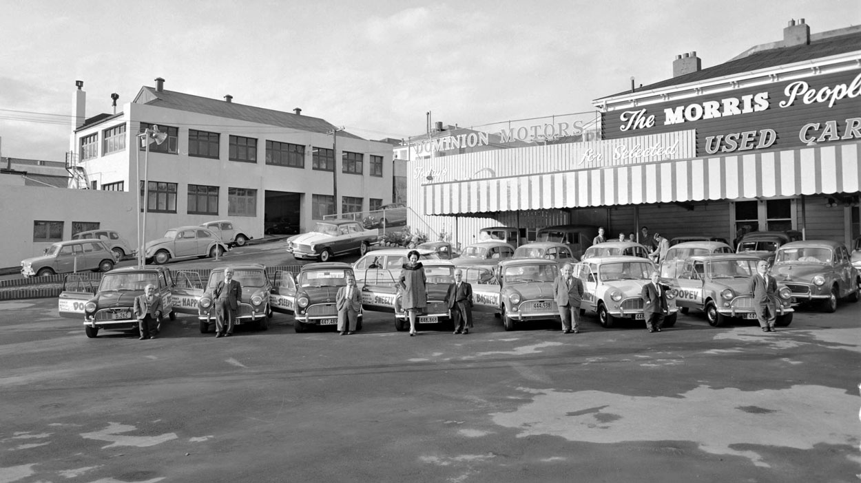 Name:  Snow-White-and-7-Minis.jpg
Views: 1589
Size:  158.8 KB