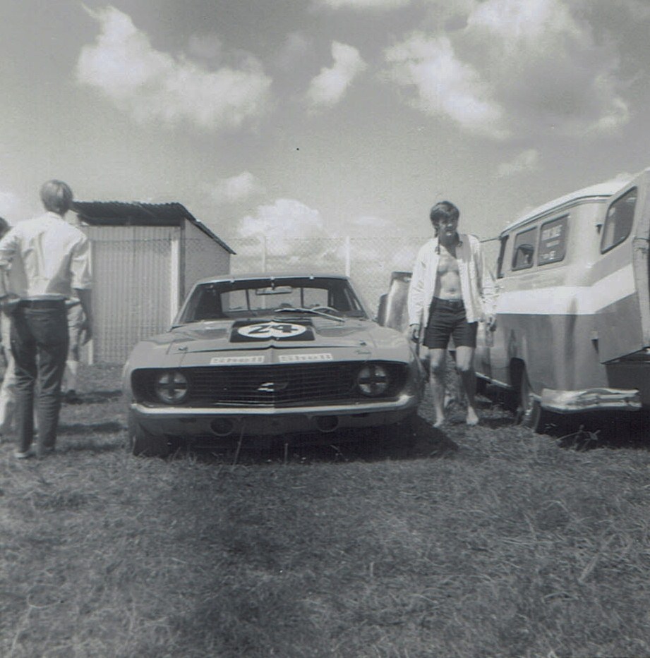 Name:  Pukekohe Jan 1971 GP #2, Dennisd Marwood Camaro pic#1, v2, CCI18102015 (2).jpg
Views: 1736
Size:  172.1 KB