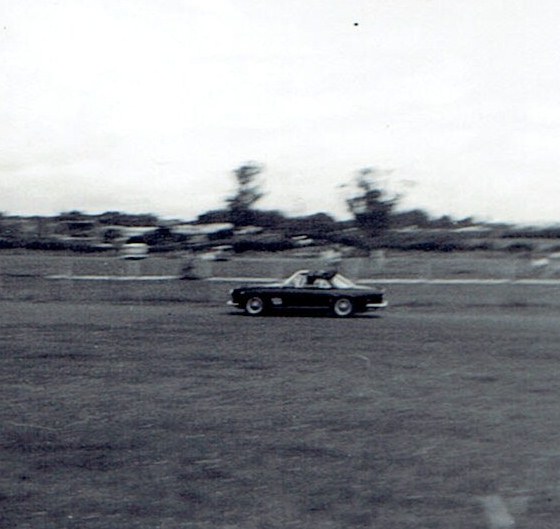 Name:  Pukekohe Jan 1967 GP #8 The Clerk of Course Car - Maserati 3500GT v2, 2CCI13112015 (2).jpg
Views: 1583
Size:  74.1 KB