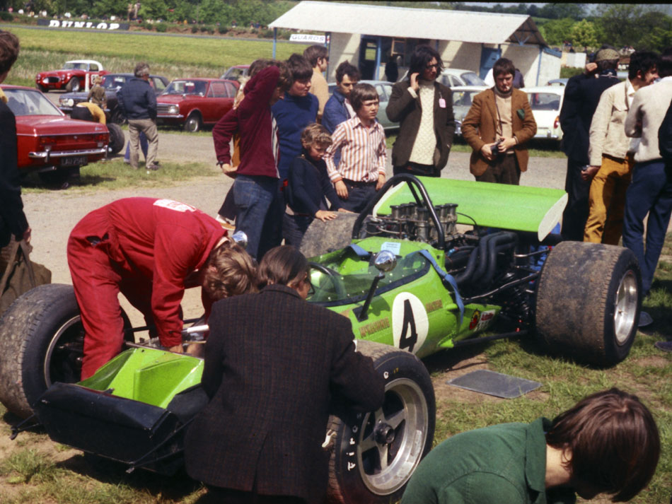 Name:  170_0525_002 McLaren.jpg
Views: 1383
Size:  185.4 KB