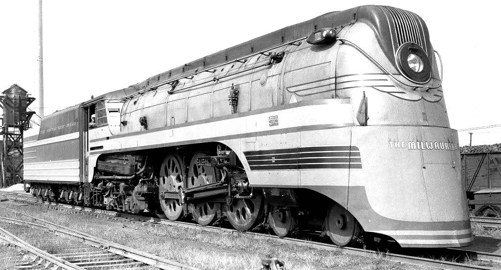 Name:  photo-chicago-train-milwaukee-route-ultra-streamlined-steam-engine-and-tender-1938.jpg
Views: 5931
Size:  106.7 KB