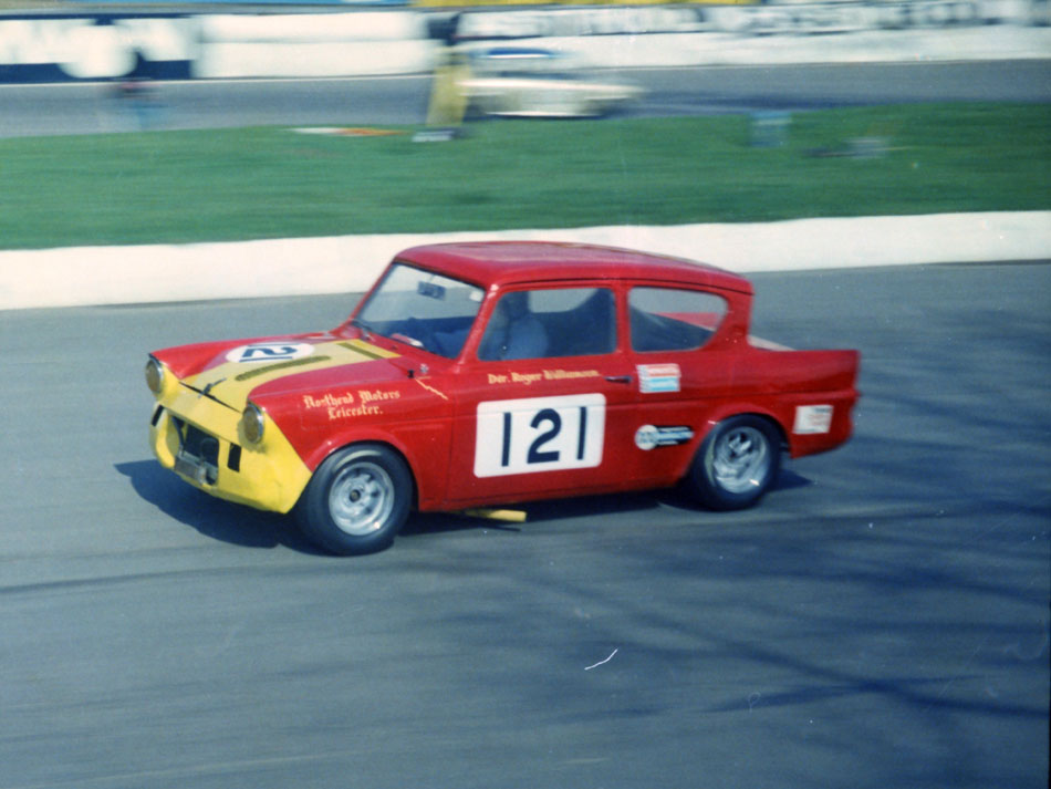 Name:  170_0419_014 Anglia.jpg
Views: 1327
Size:  114.6 KB