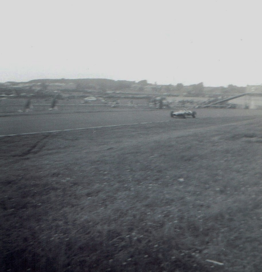 Name:  Pukekohe Jan 1966 GP #19 single seater #6 CCI17112015_0003.jpg
Views: 1747
Size:  118.4 KB