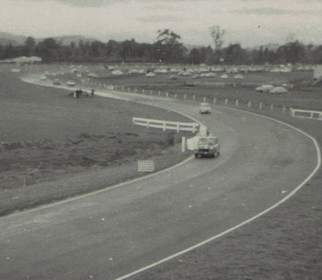 Name:  Pukekohe 1966-68 #4 Mini's #1, v2, CCI20112015_0004 (2).jpg
Views: 3309
Size:  82.3 KB