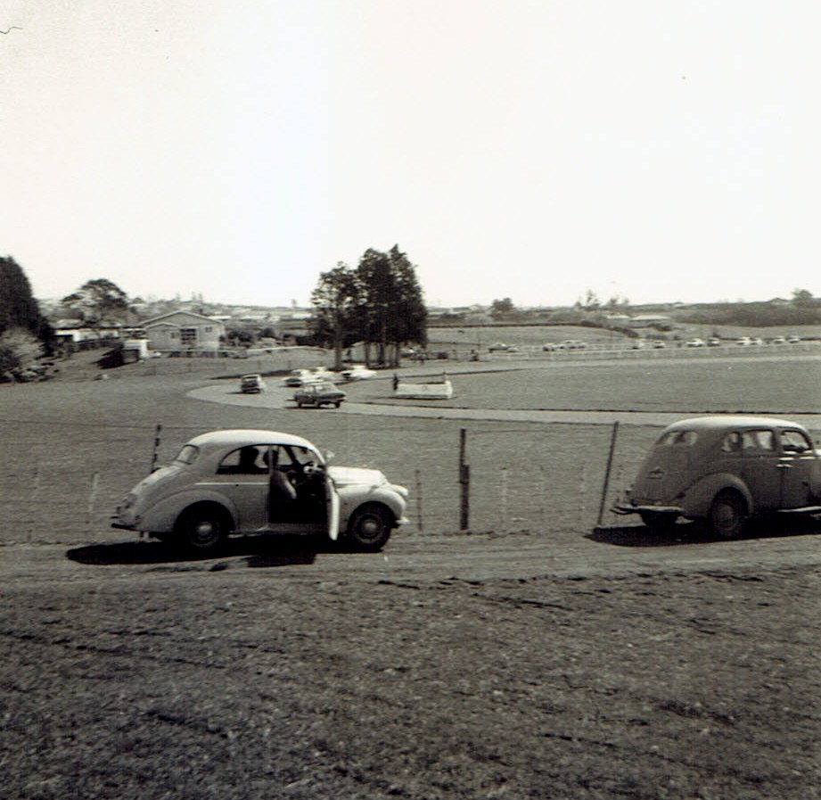 Name:  Pukekohe 1966-68 #22 the loop - early M-Minor foreground v2, CCI22112015_0004 (2).jpg
Views: 2853
Size:  168.8 KB
