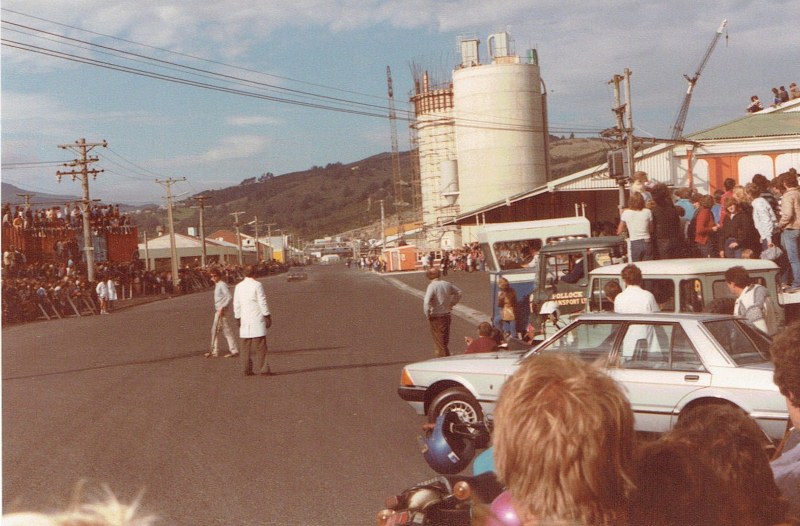 Name:  Dunedin Festival 1984 #54 The sprints - gone .. CCI24112015_0003 (800x526).jpg
Views: 2003
Size:  135.2 KB