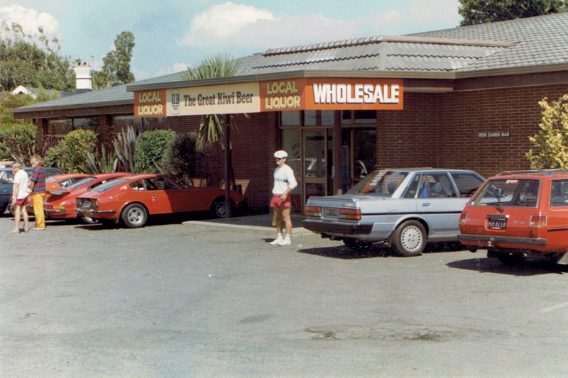 Name:  AHCCNZ Otaua Hill Climb #7 1988 at the Tavern Brad Chibnall President CCI25112015_0001 (800x533).jpg
Views: 2711
Size:  136.3 KB