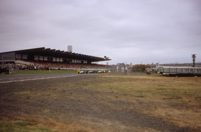 Name:  Tasman Series race Sandown Feb 67.jpg
Views: 1910
Size:  62.9 KB