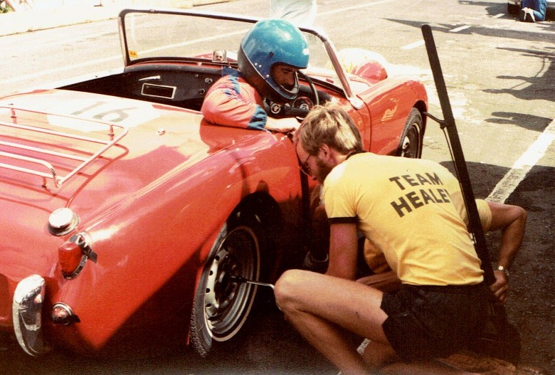 Name:  AHCCNZ Otaua Hill Climb 1985 #15 Sprite in pits CCI27112015_0004 (780x527).jpg
Views: 1230
Size:  146.4 KB