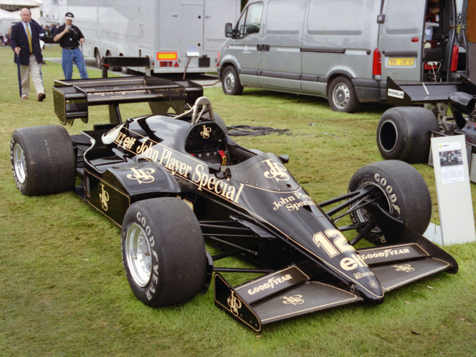 Name:  202_0712_203 Lotus-Renault.jpg
Views: 1527
Size:  184.2 KB