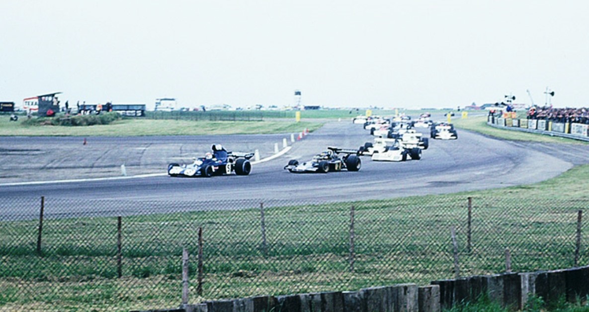 Name:  1973 Silverstone race. lap # 1. 2.jpg
Views: 1932
Size:  183.9 KB