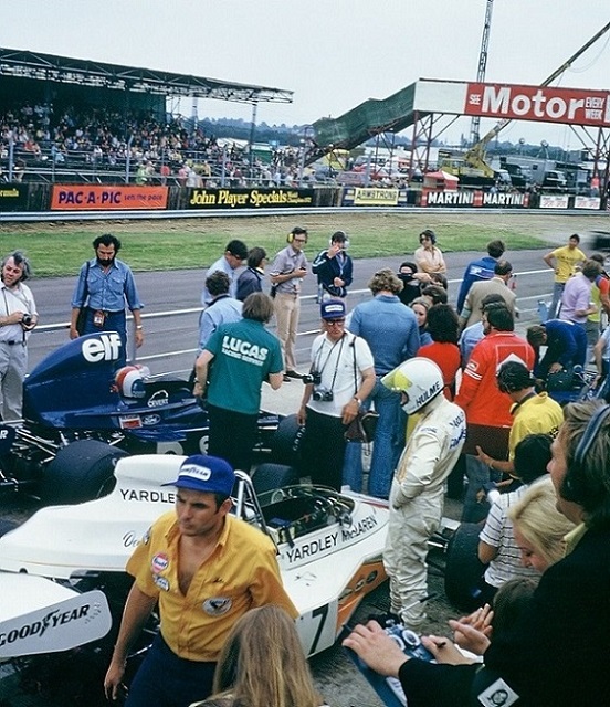 Name:  1973 British GP at Silverstone. Practice Day.jpg
Views: 1332
Size:  181.5 KB