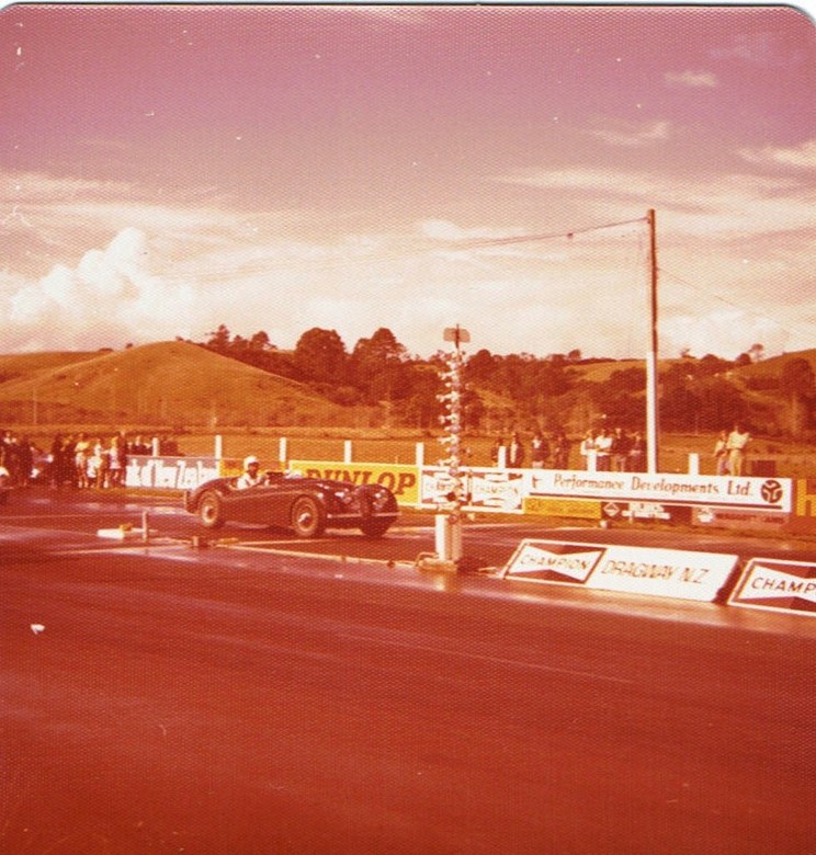 Name:  Jag Drag April 1977 #7, XK120 p2, CCI24122015_0002 (744x780).jpg
Views: 1020
Size:  168.8 KB