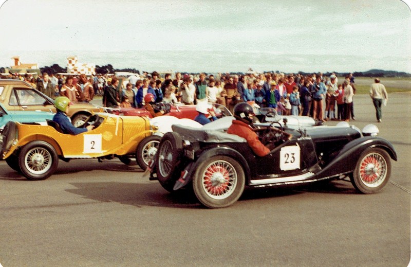 Name:  Ohakea Reunion 1982 #5 Riley and others 4 - Roger Dowding pic CCI29122015_0001 (800x519).jpg
Views: 2121
Size:  138.6 KB