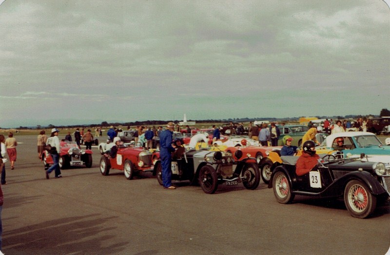 Name:  Ohakea Reunion 1982 #4 Riley Morgan and others 3 -Roger Dowding pic CCI29122015_0002 (800x523).jpg
Views: 1969
Size:  112.3 KB