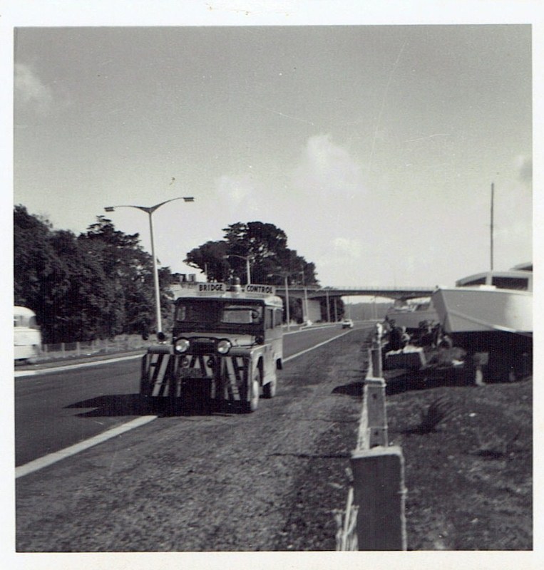 Name:  AHBA Austin Gipsy recovery vehicle Auckland Harbour Bridge  c' 1963 v3, CCI04012016_0002 (2) (76.jpg
Views: 1595
Size:  142.0 KB