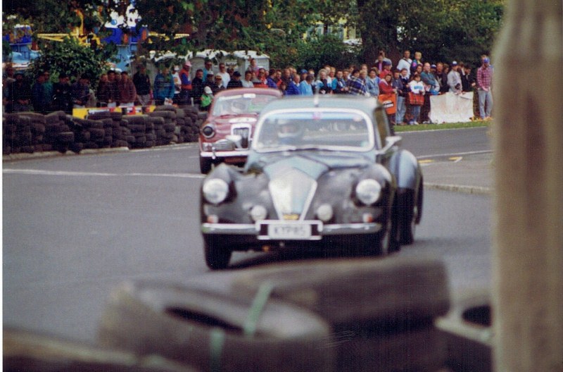 Name:  Telecom Classic 1994 #31 Gordon Vogtherr Healey Elliott and Riley 1.5 CCI04012016_0001 (800x528).jpg
Views: 1679
Size:  127.0 KB