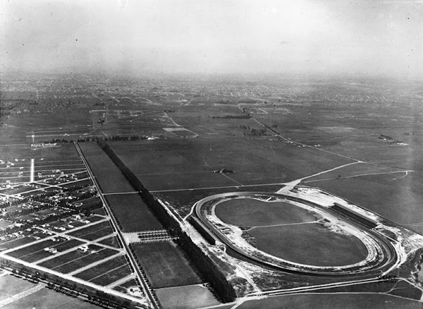 Name:  Beverly_Hills_Speedway # 4.jpg
Views: 1431
Size:  129.7 KB