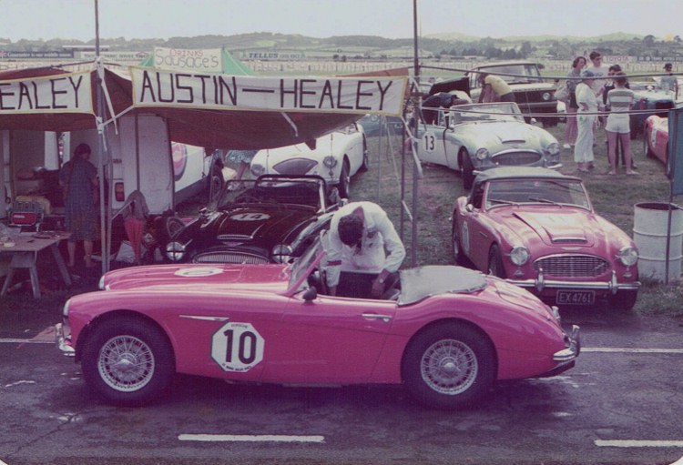 Name:  AHCCNZ Le Mans #2, Healeys R Osborne fr Cameron Mackay right CCI11012016_0002 (750x511).jpg
Views: 1143
Size:  124.7 KB