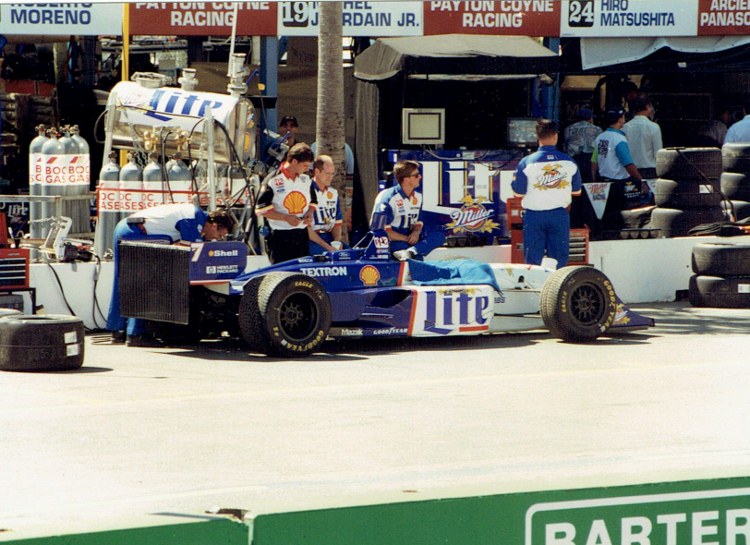 Name:  Gold Coast Indy 1997 #7 Reynard Ford Bobby Rahal CCI17012016_0001 (750x545).jpg
Views: 1117
Size:  149.0 KB