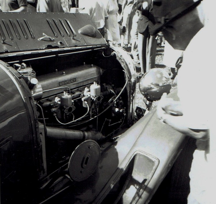 Name:  Vintage Rally 1968 Western Spings #14 Bentley engine & SU's CCI23012016_0001 (750x708).jpg
Views: 3208
Size:  134.2 KB