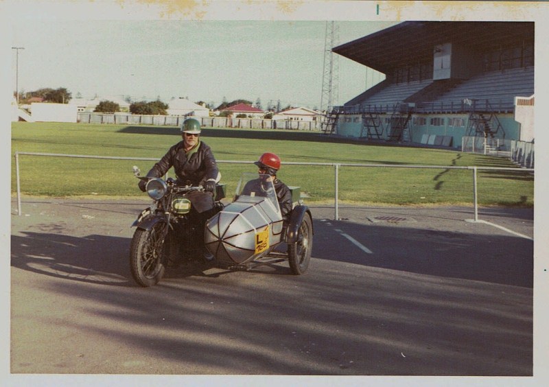 Name:  Vintage Rally 1972 #13 1928 B.S.A. and sidecar CCI11022016_0002 (800x564).jpg
Views: 3987
Size:  121.9 KB