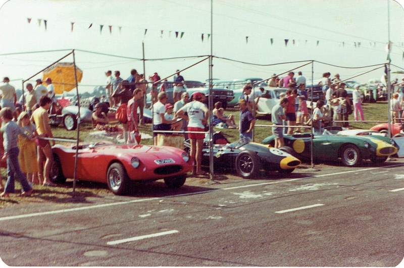 Name:  AHCCNZ events #1, line up the pits Pukekohe 1982 !! CCI11022016_0004 (800x531).jpg
Views: 1280
Size:  154.9 KB
