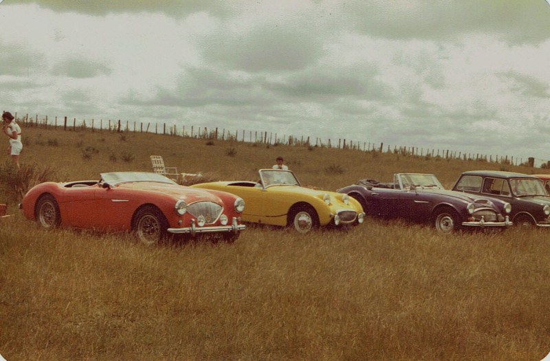 Name:  AHCCNZ events #6 1983 Gymkhana, My Healey 100, Sprite, Frank Karls 3000 CCI12022016 (800x525).jpg
Views: 963
Size:  122.3 KB