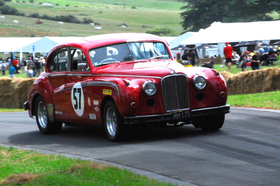Name:  216_0207_300 Jaguar.JPG
Views: 1338
Size:  126.8 KB