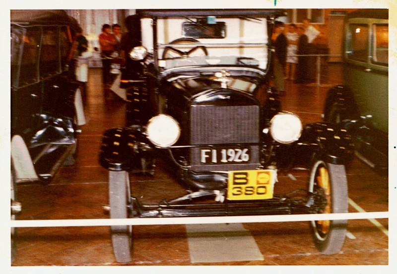 Name:  Vintage Rally 1972 #17  The Hall ; 1926 Ford T CCI17022016_0002 (800x552).jpg
Views: 3346
Size:  145.6 KB