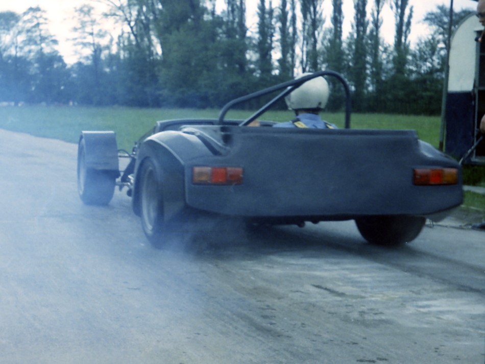 Name:  172_0402_52  Lotus 7.jpg
Views: 973
Size:  125.1 KB