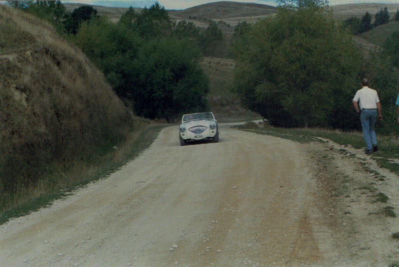 Name:  AHCCNZ events #12 1989 Masterton Rally Hillclimb Chris White CCI22022016_0005 (800x535).jpg
Views: 783
Size:  117.7 KB