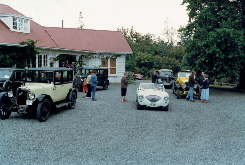 Name:  AHCCNZ events #21 1989 Masterton Rally Historic House Carterton Chris White 100 & Austin CCI2402.jpg
Views: 1351
Size:  143.7 KB