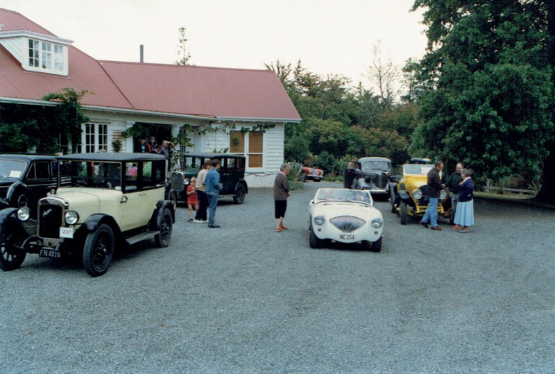 Name:  AHCCNZ events #21 1989 Masterton Rally Historic House Carterton Chris White 100 & Austin CCI2402.jpg
Views: 1043
Size:  143.7 KB