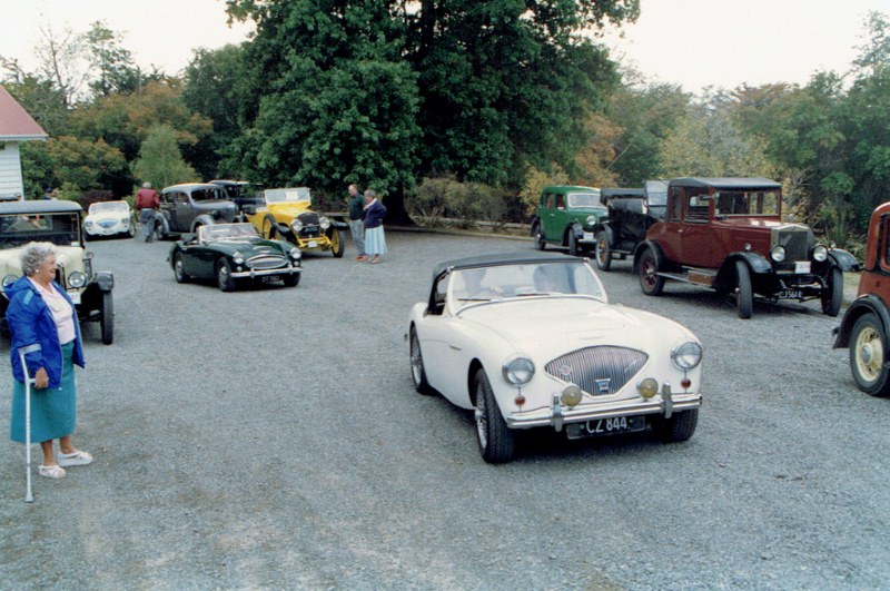 Name:  AHCCNZ events #34 1989 Masterton Rally at the Tea Rooms CCI29022016_0001 (800x531).jpg
Views: 1021
Size:  156.3 KB