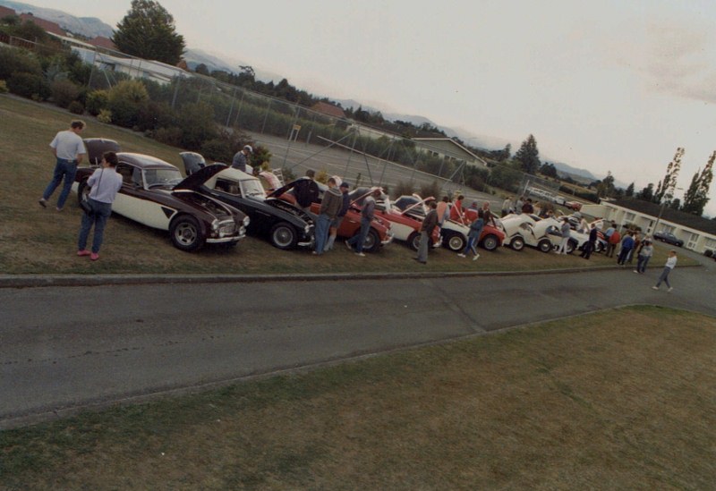 Name:  AHCCNZ events #44 1989 Masterton Rally The Concours  the line left V-H on end CCI01032016_0004 (.jpg
Views: 931
Size:  112.1 KB