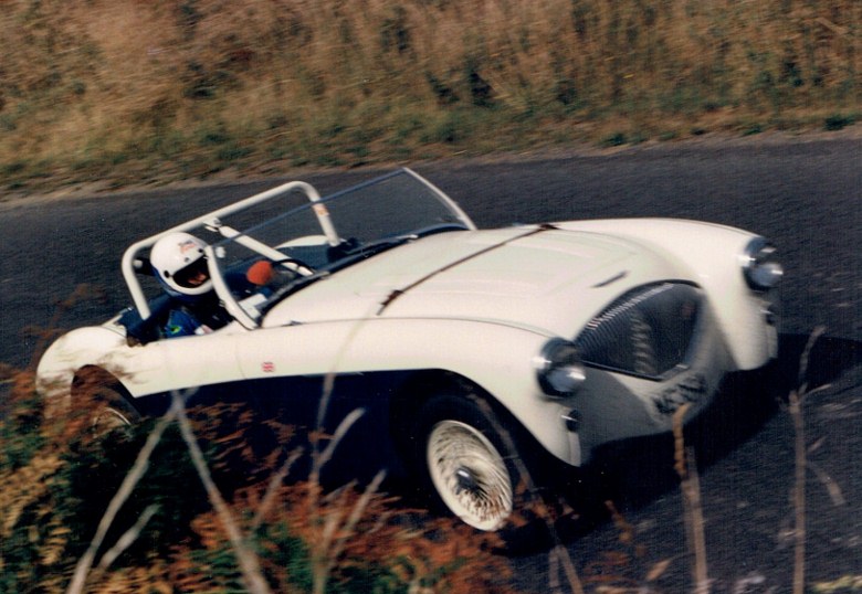Name:  AHCCNZ Otaua Hill Climb 1985 - 88 #44 Healey 100 Chris White CCI07122015_0003 (780x538).jpg
Views: 1198
Size:  130.4 KB