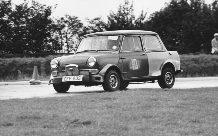 Name:  181_08 Wolseley.jpg
Views: 1694
Size:  125.0 KB