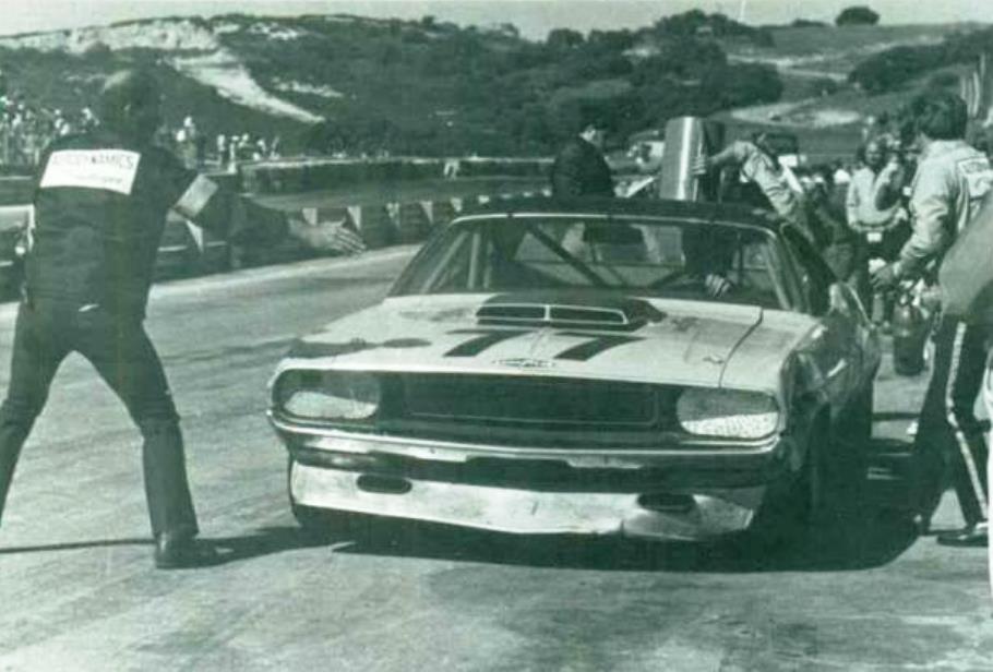 Name:  1970 Laguna Seca. # 77 Pit stop..jpg
Views: 1988
Size:  66.6 KB