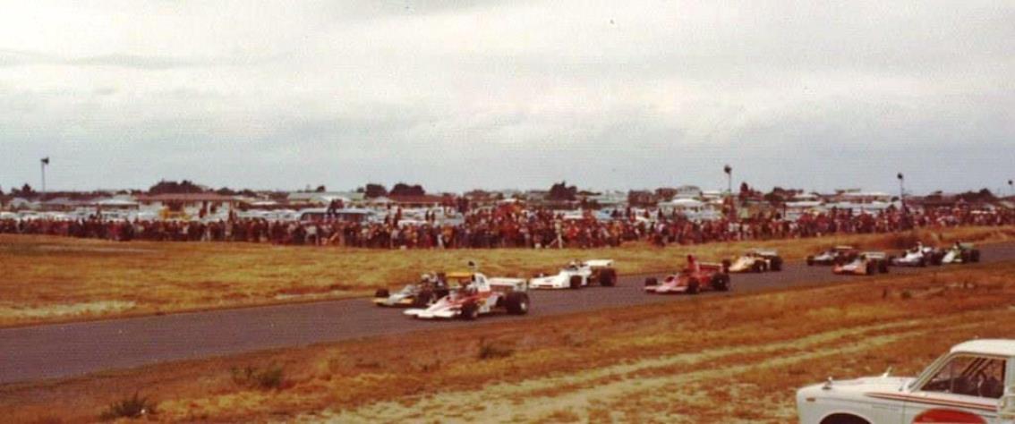 Name:  Bay Park. F5000. Dec. 1975.jpg
Views: 1129
Size:  61.1 KB