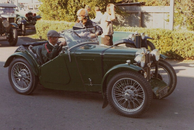 Name:  Vintage Rally 1972 #30 1932 MG J2, '36 MG behind 21 CCI03052016_0004 (800x538).jpg
Views: 2733
Size:  127.1 KB