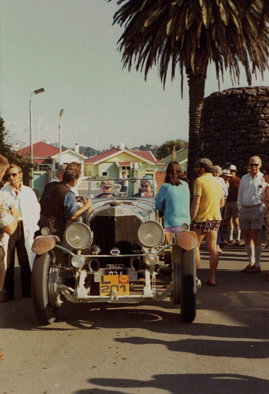 Name:  Vintage Rally 1972 #41 1924 Mercedes fr view  32 CCI08052016_0004 (547x800).jpg
Views: 2882
Size:  136.1 KB