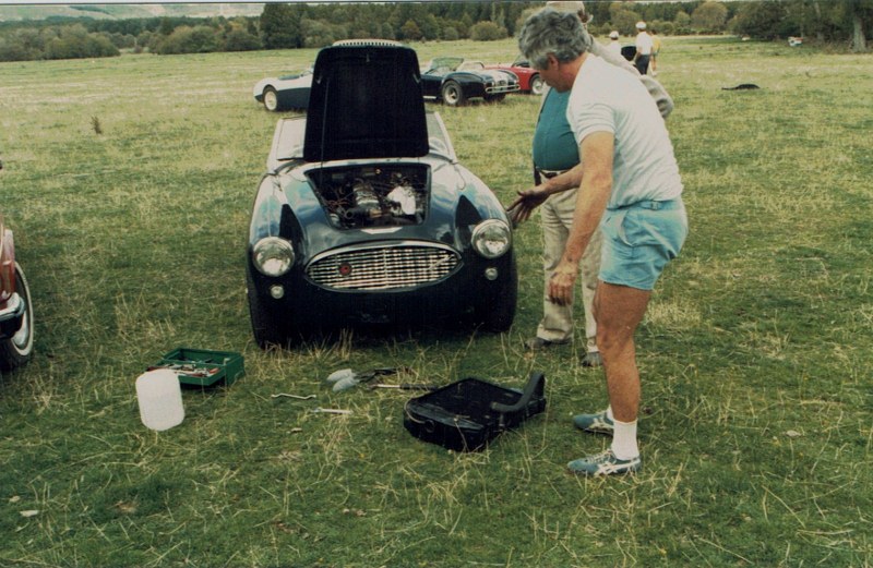 Name:  AHCCNZ events #129 1987 Rotorua Rally bonnet up 3000 CCI15052016_0002 (800x521).jpg
Views: 1243
Size:  159.2 KB