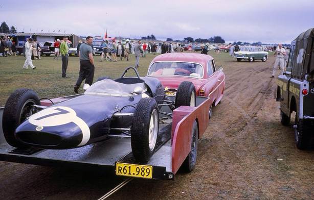 Name:  Stirling Moss. Lotus 21.jpg
Views: 1964
Size:  41.4 KB