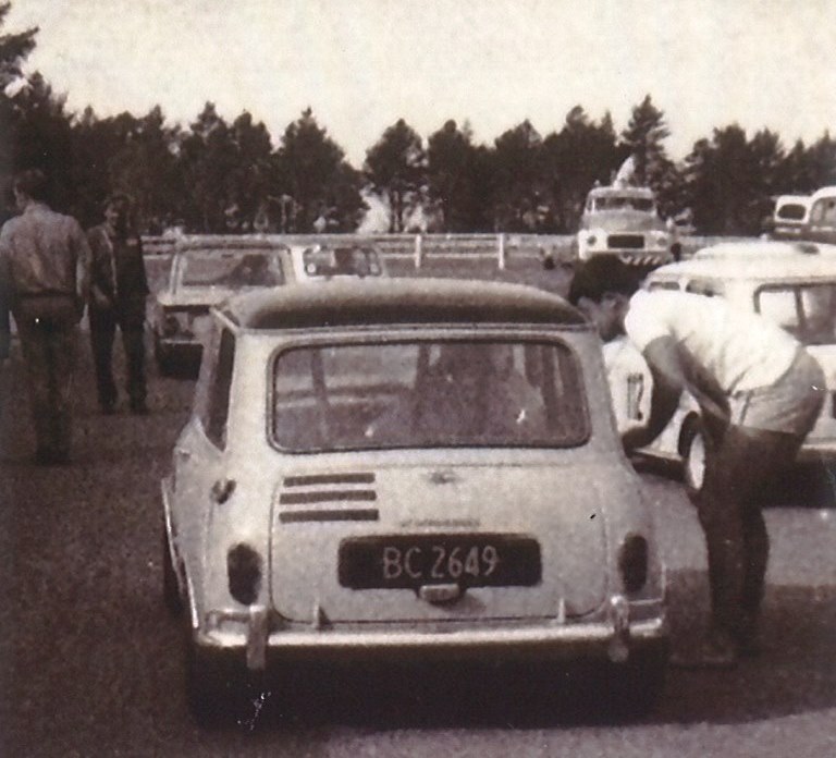 Name:  Mini at Baypark.jpg
Views: 697
Size:  95.1 KB