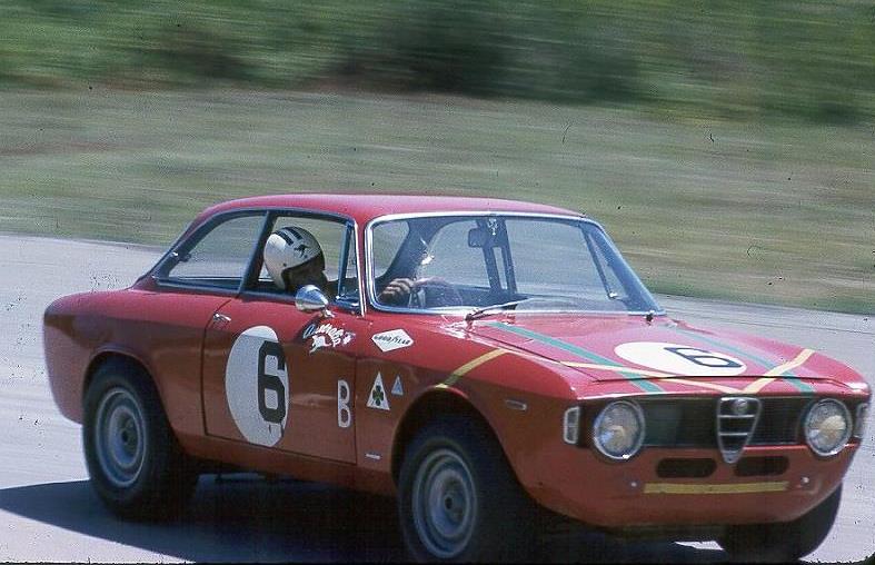Name:  1966. Horst Kwech. Alfa Romeo..jpg
Views: 2098
Size:  65.2 KB
