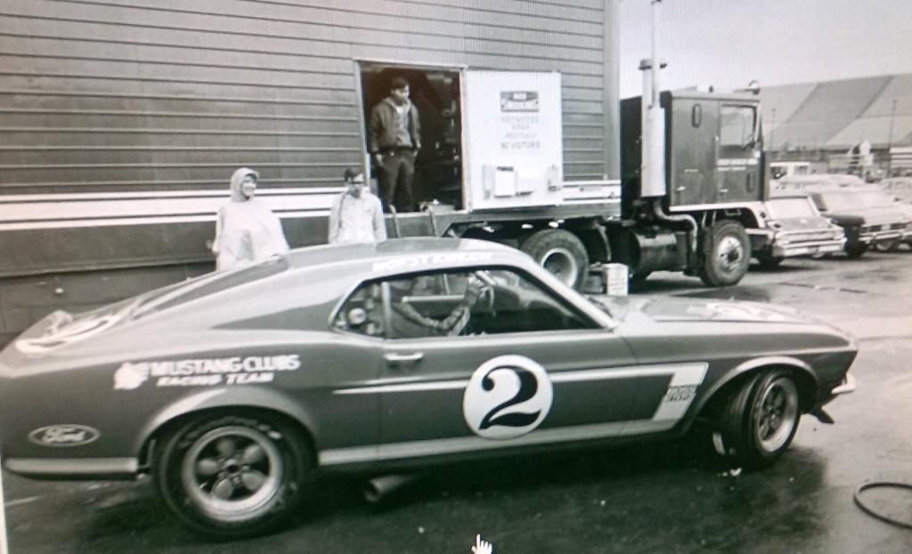 Name:  1969 Horst going out at Michigan.jpg
Views: 1578
Size:  83.7 KB